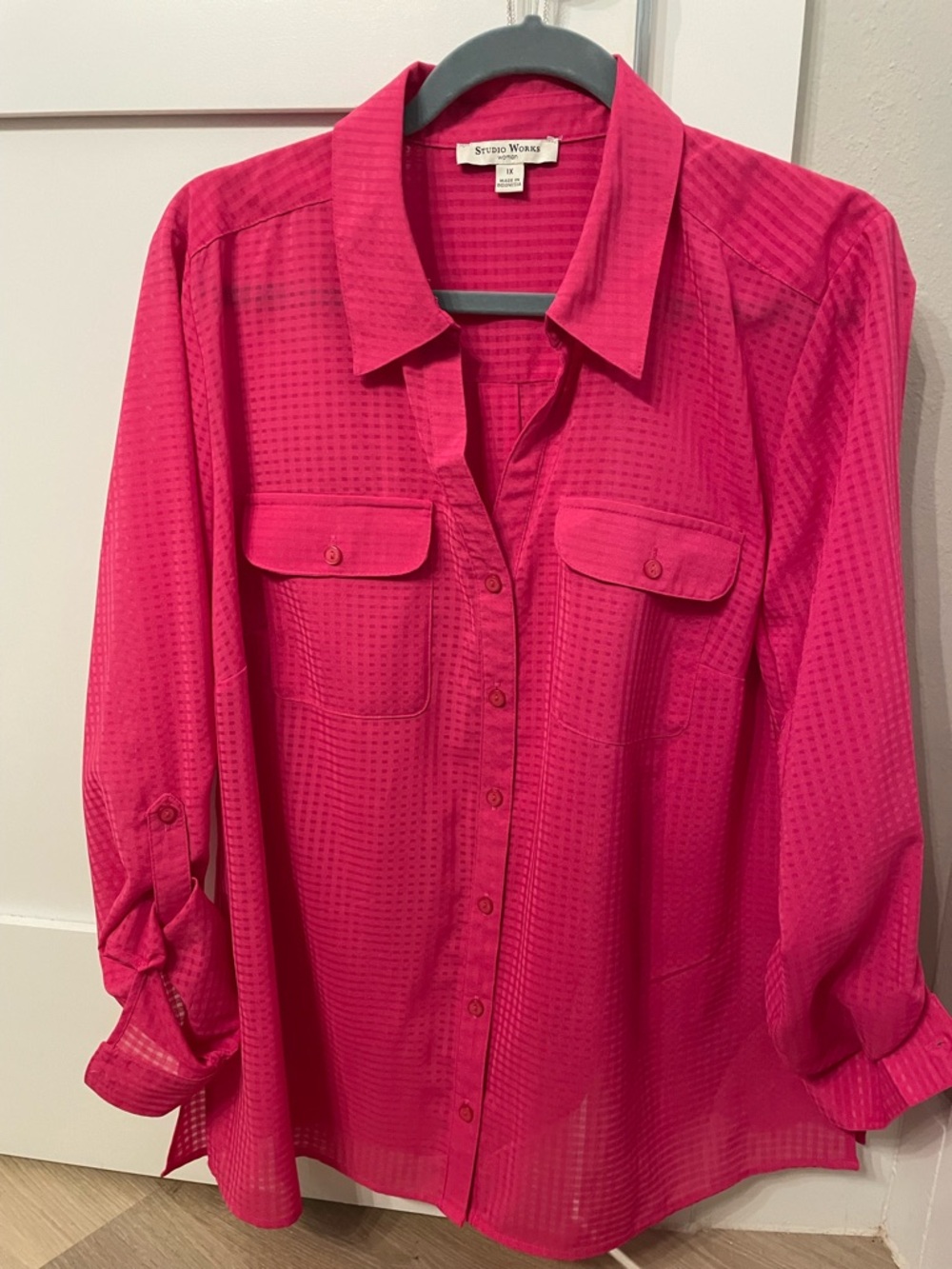 Studio Works Hot Pink Button-Up Blouse - X1